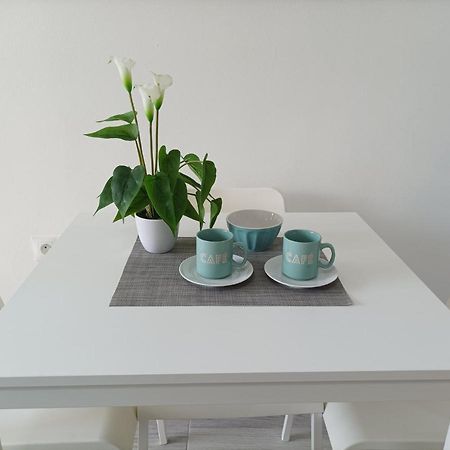 Precioso Apartamento Residencial Piscina Jardines Apartment เบนัลมาเดนา ภายนอก รูปภาพ