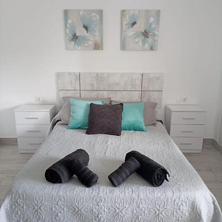 Precioso Apartamento Residencial Piscina Jardines Apartment เบนัลมาเดนา ภายนอก รูปภาพ