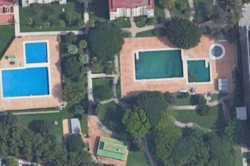 Precioso Apartamento Residencial Piscina Jardines Apartment เบนัลมาเดนา ภายนอก รูปภาพ